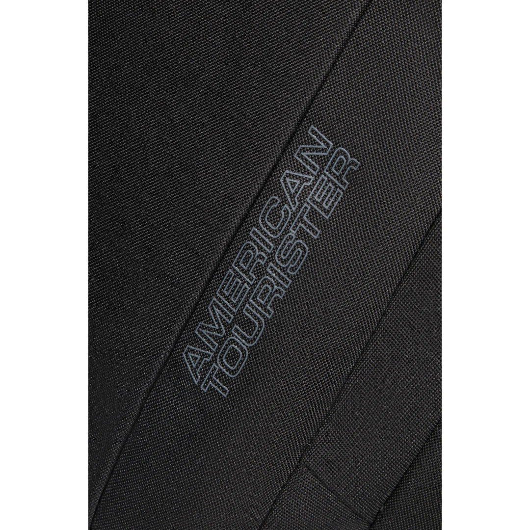 American Tourister Upventure L Datorryggsäck 17,3" – Svart