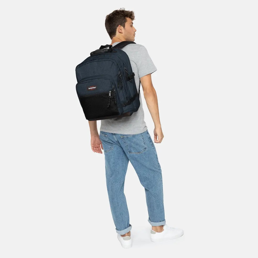 Eastpak Ultimate - Triple Denim Ryggsäck 42cm
