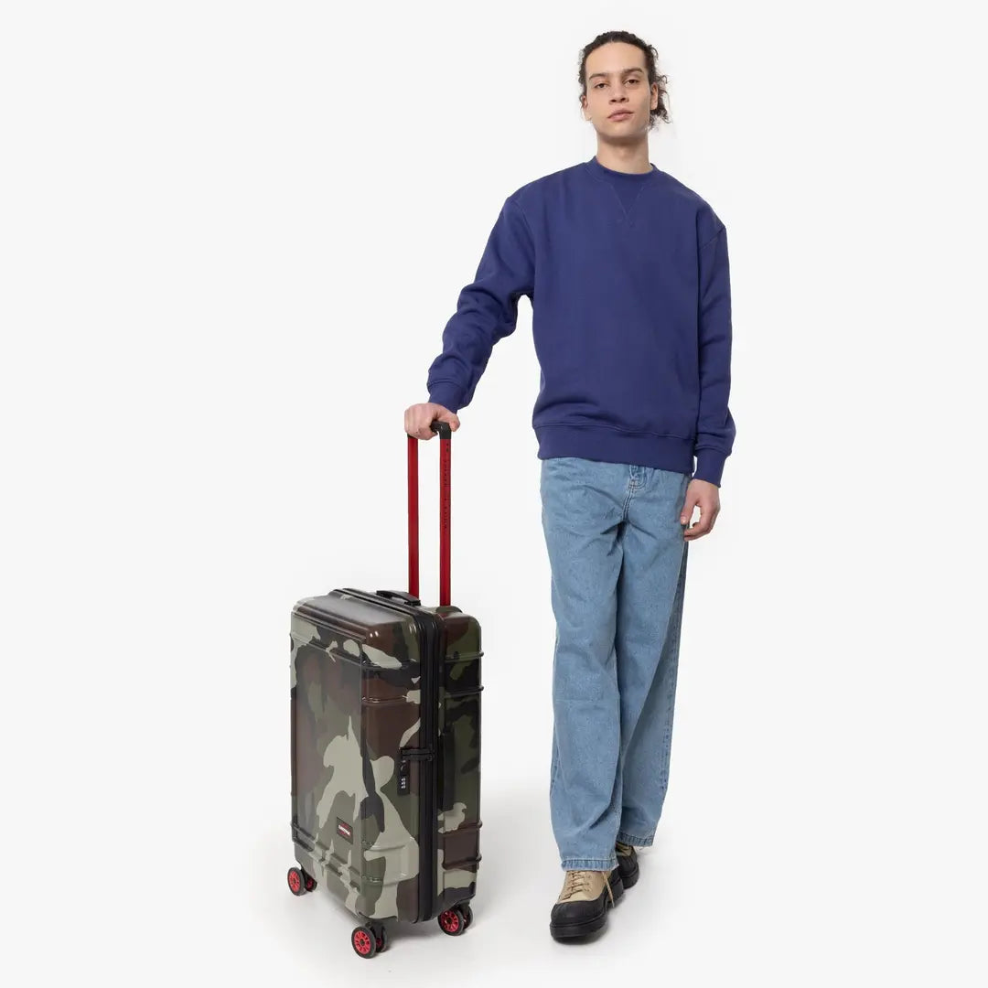 Eastpak Resist'r Zip M - Camo Mellanstor Resväska 68.5cm