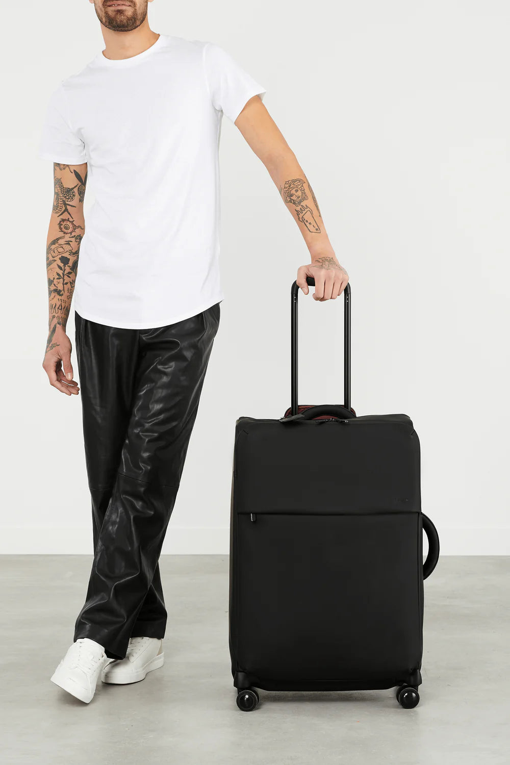 Lipault Lost In Berlin Stor Resväska 70cm - Svart