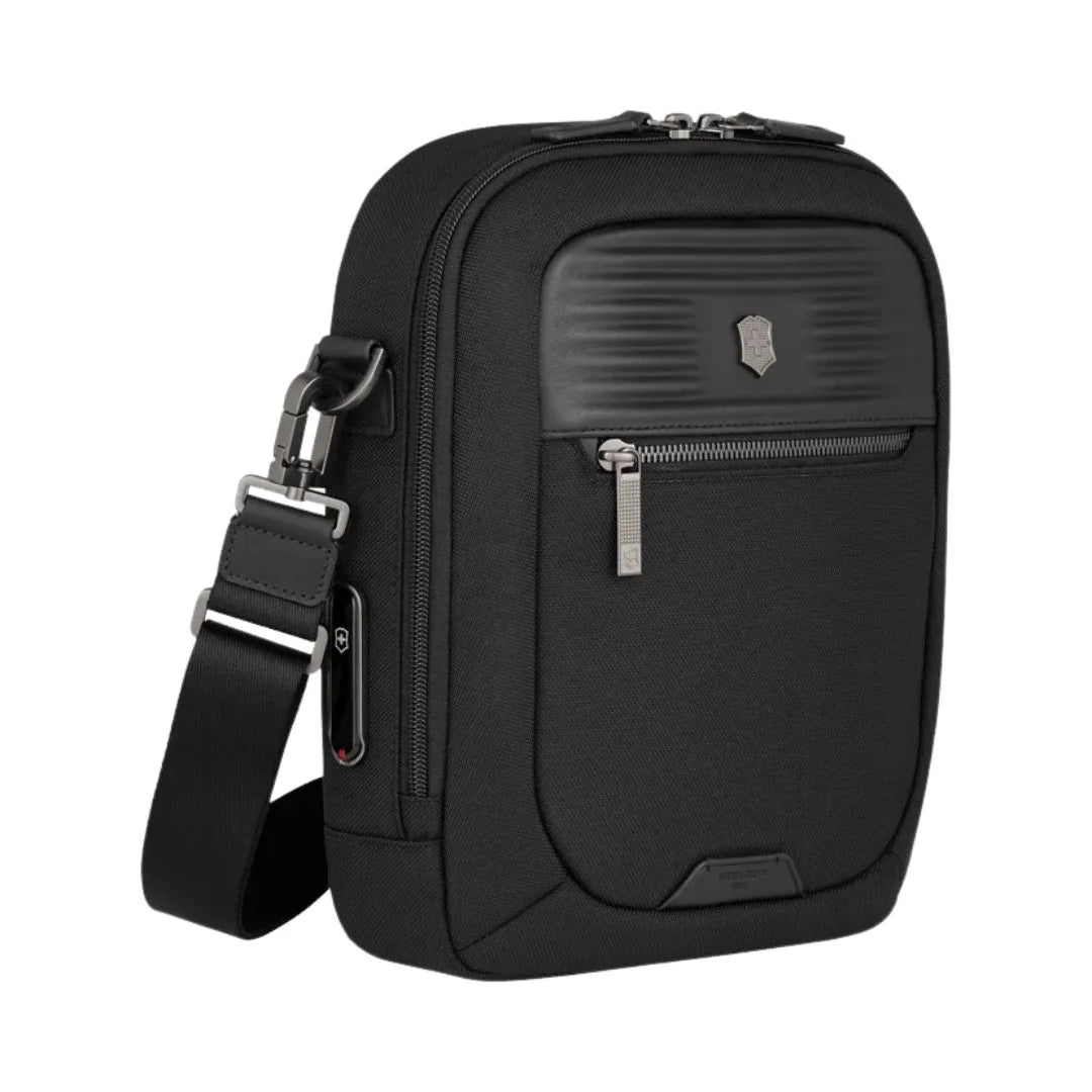 Victorinox Mythic – Crossbodyväska 29cm