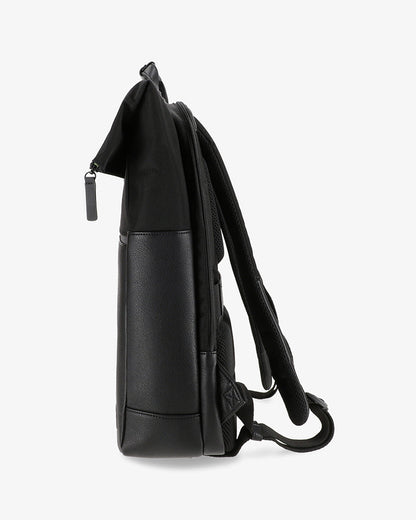 Jost Riga Kurierryggsäck - svart