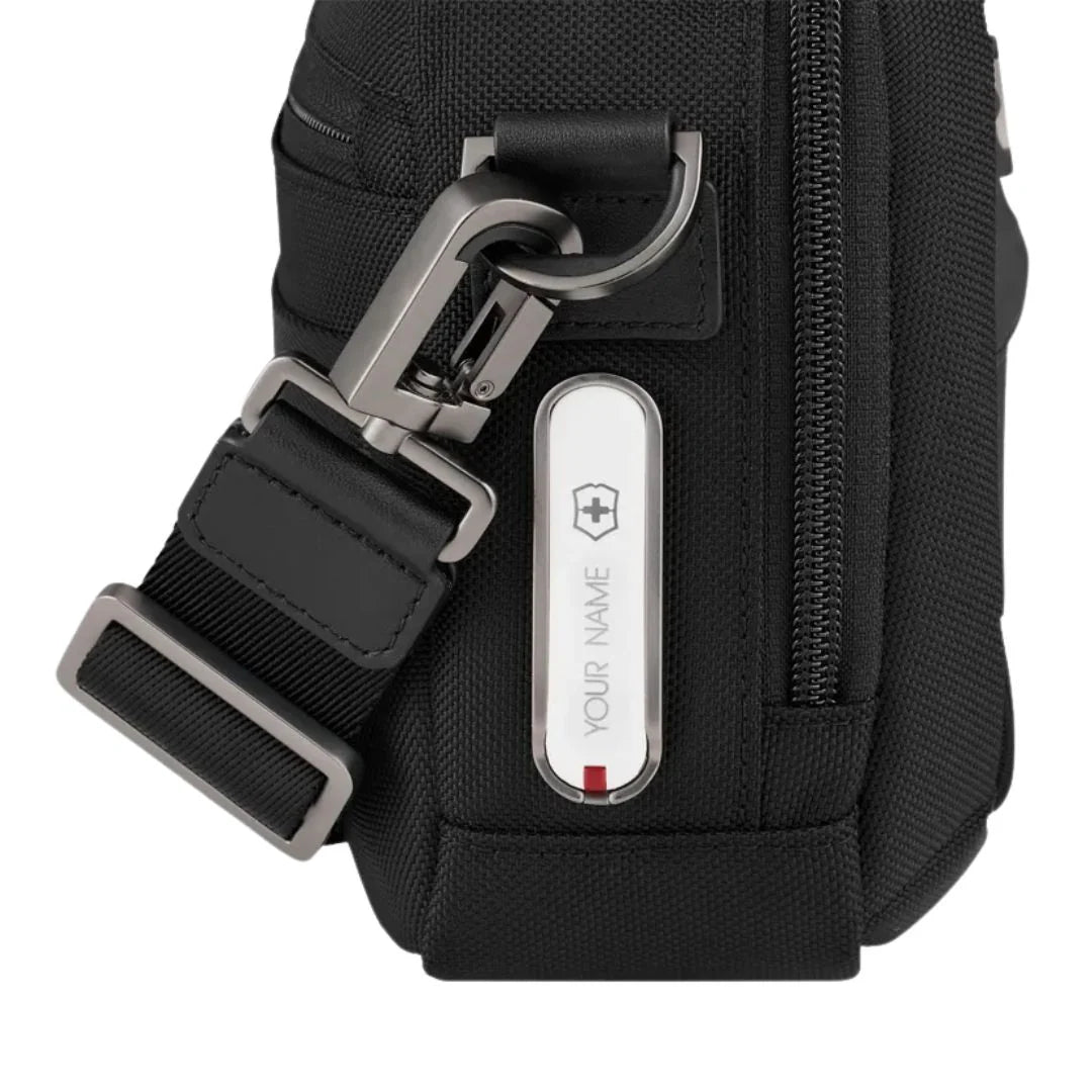 Victorinox Mythic Compact – Crossbodyväska 23cm