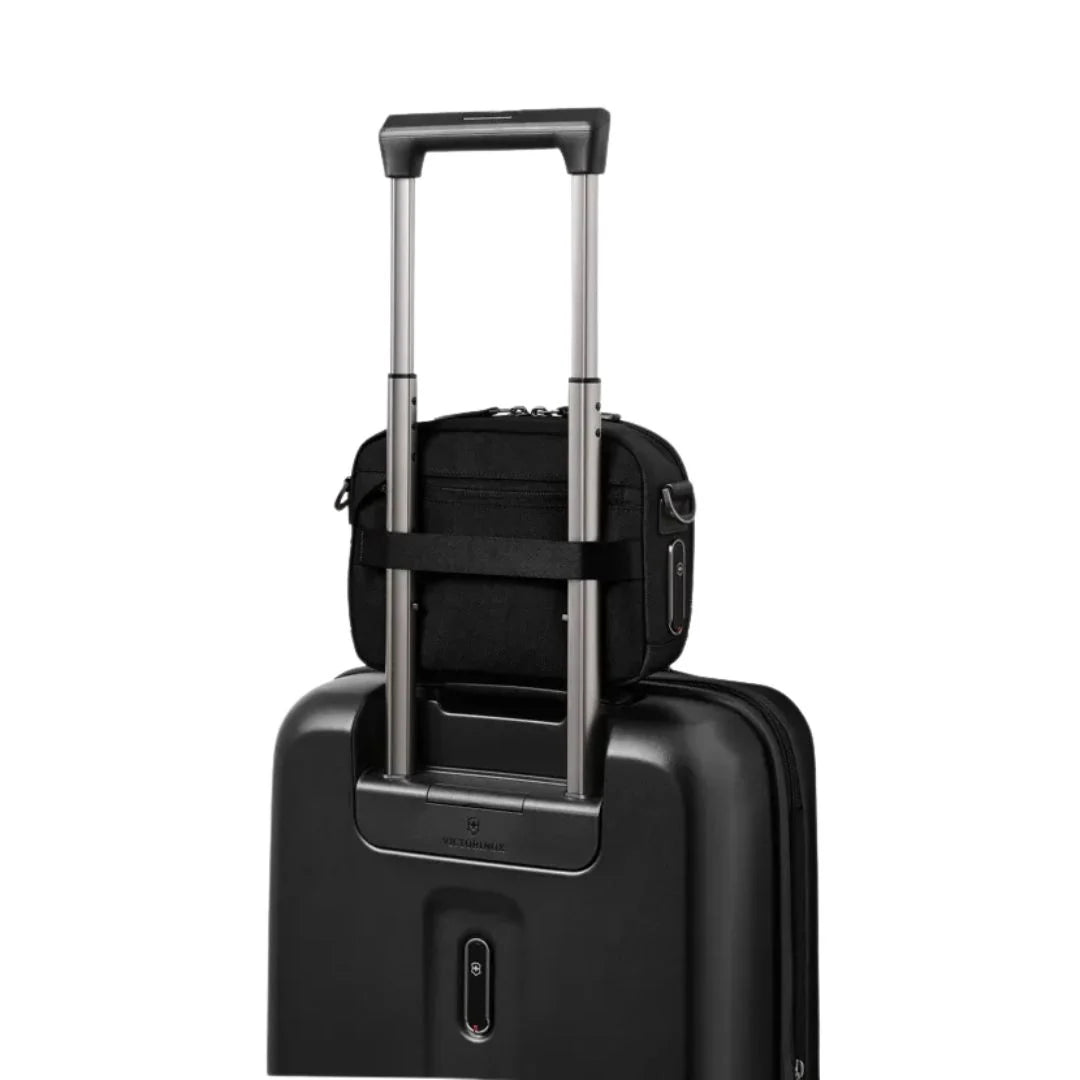 Victorinox Mythic Compact – Crossbodyväska 23cm