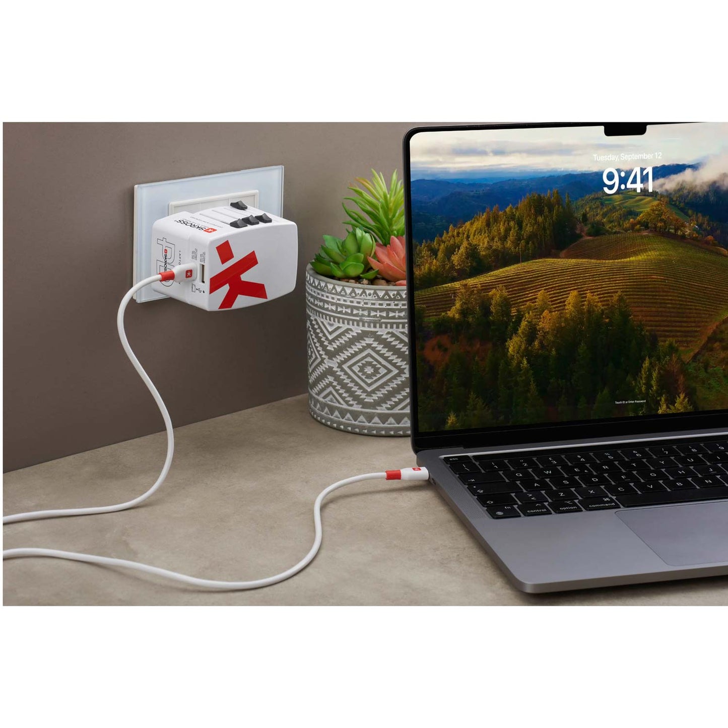 SKROSS  - Världsreseadapter PRO Light USB AC45PD World PD 45W Jordad