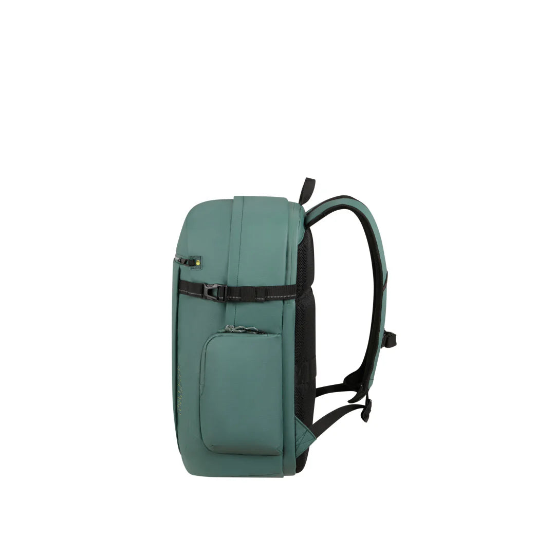 American Tourister Upventure L Datorryggsäck 17,3" – Dark Forest