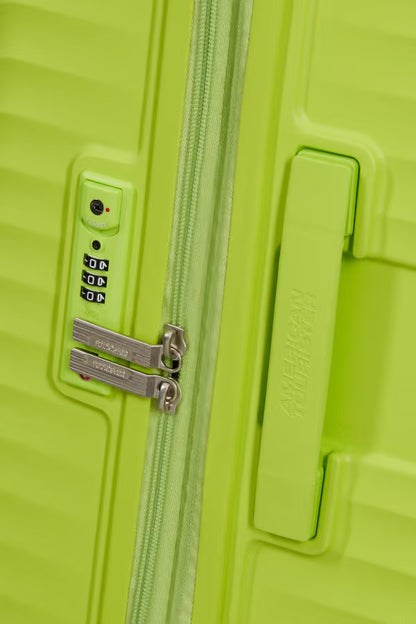 American Tourister Diablast - Hyper Lime Kabinväska 55cm