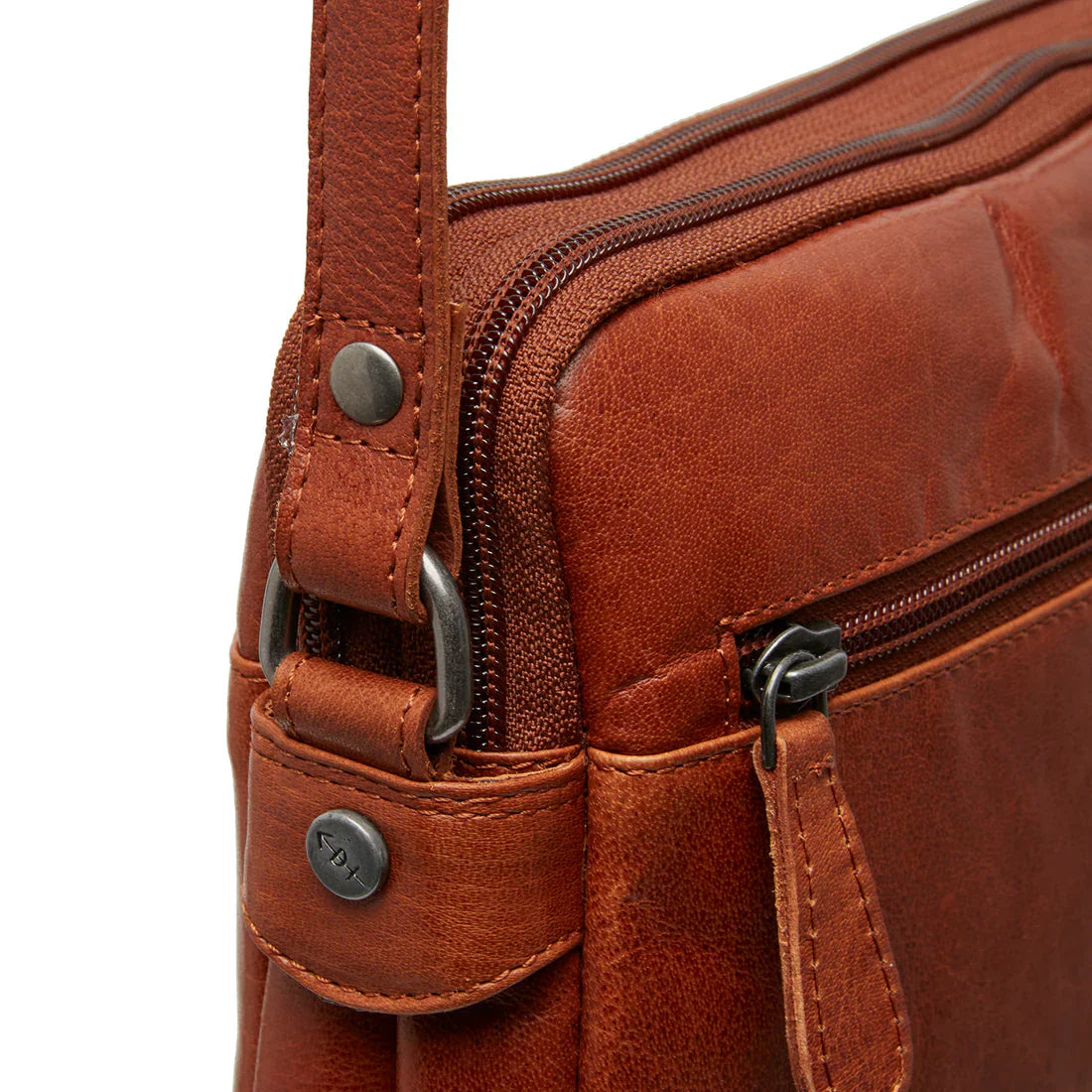 The Chesterfield Brand Tessan Axelväska 26cm – Cognac