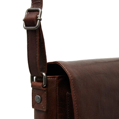 The Chesterfield Brand Jenny Axelväska 22cm – Brun