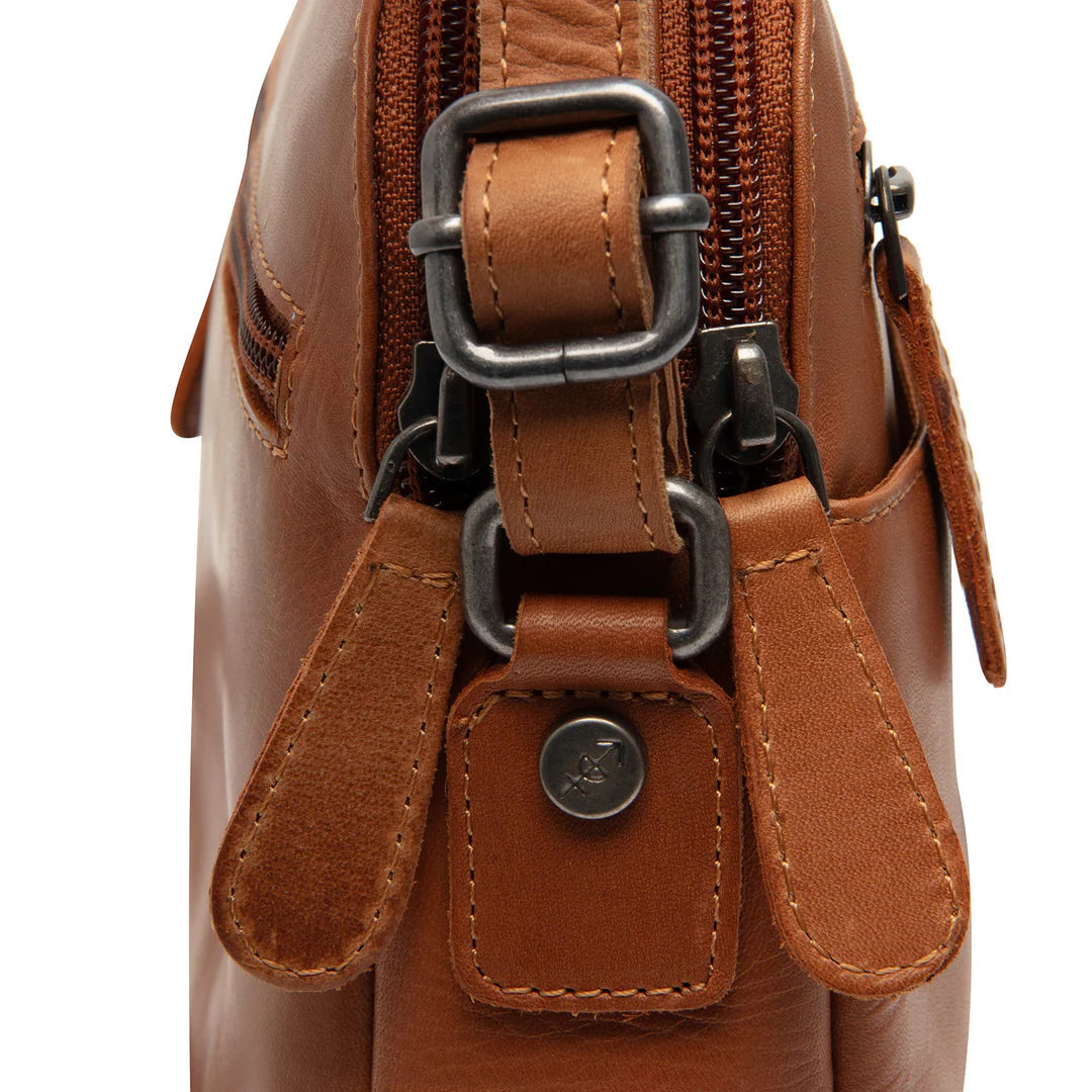 The Chesterfield Brand Vionne Axelväska 21 cm – Cognac