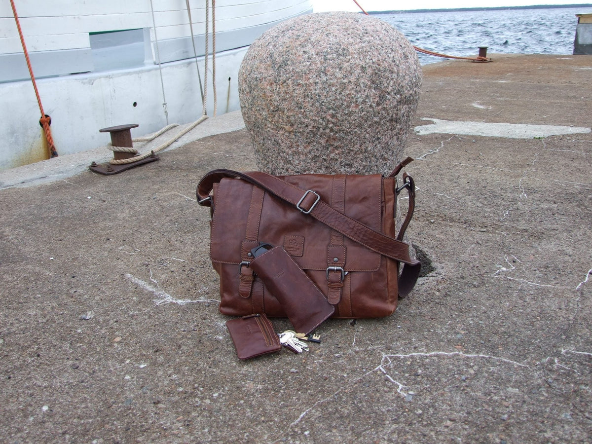 BaooBaoo Messenger Bag – Messengerväska 13" – Brandy