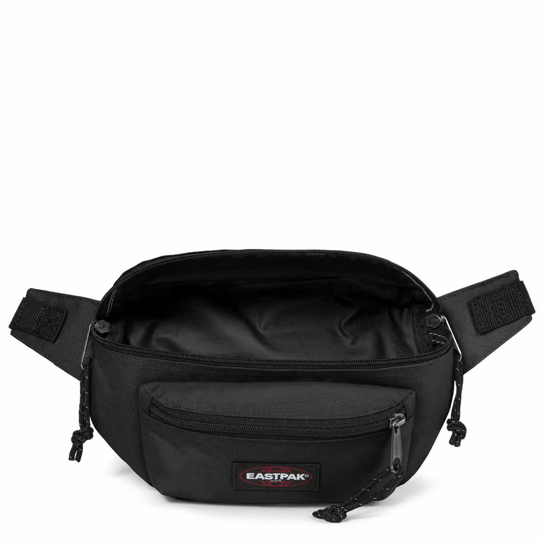 Eastpak Doggy Bag - Svart Midjeväska 27cm