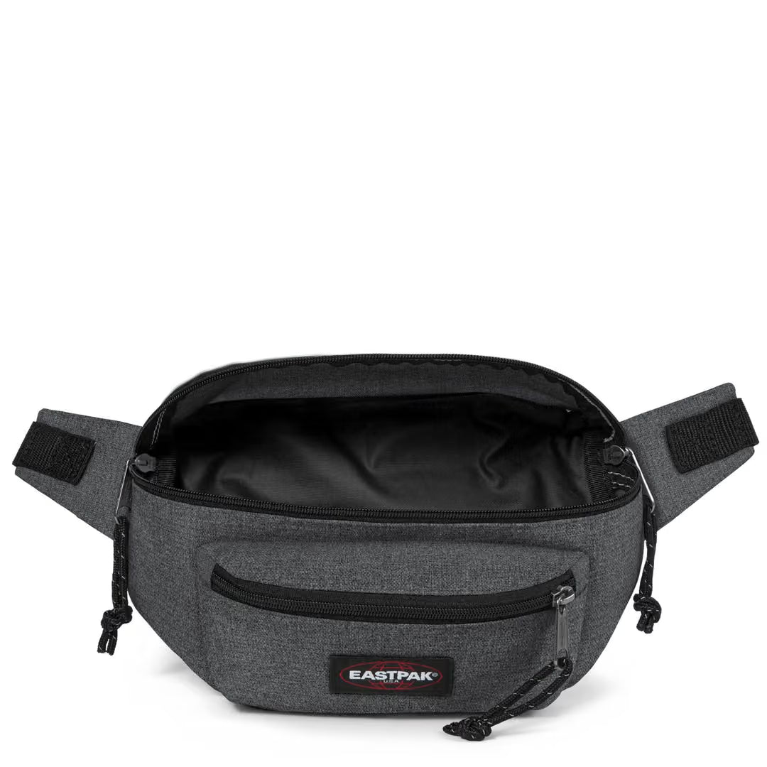 Eastpak Doggy Bag - Svart Denim Midjeväska 27cm
