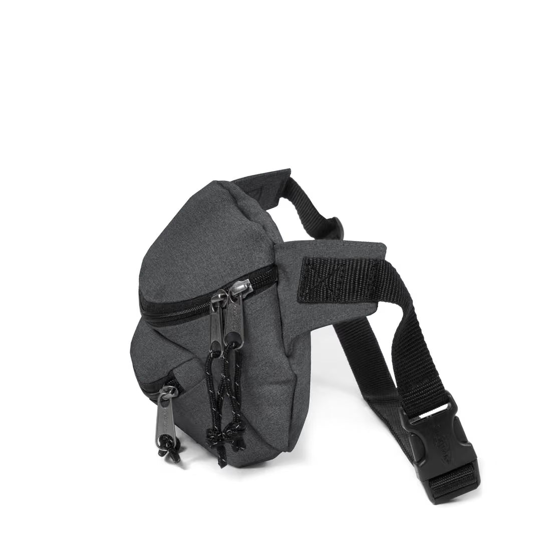 Eastpak Doggy Bag - Svart Denim Midjeväska 27cm