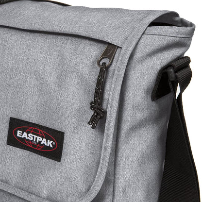 Eastpak Delegate + - Grå Datorväska 17"