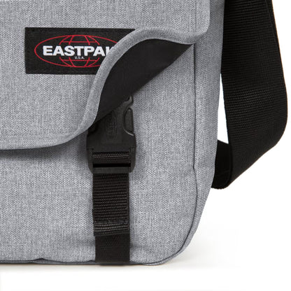 Eastpak Delegate + - Grå Datorväska 17"