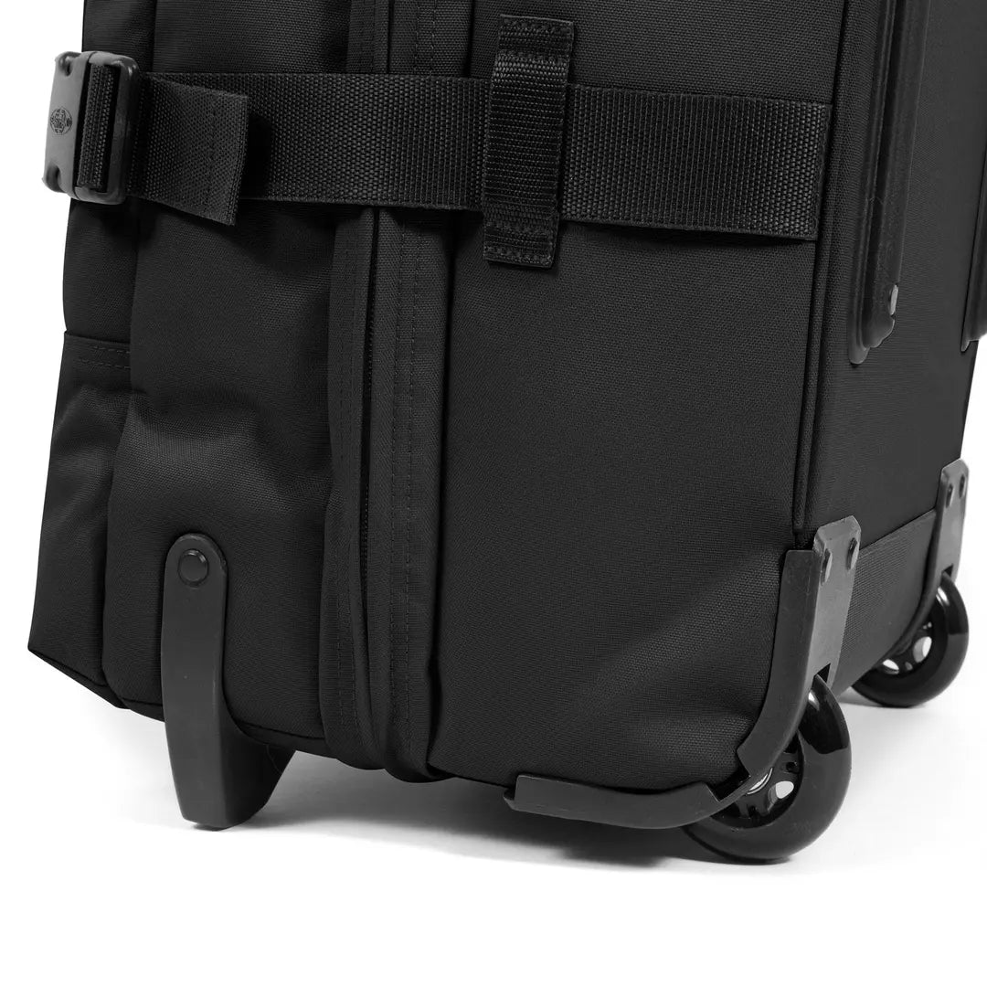 Eastpak Tranverz M - Svart Mellanstor Resväska 67cm