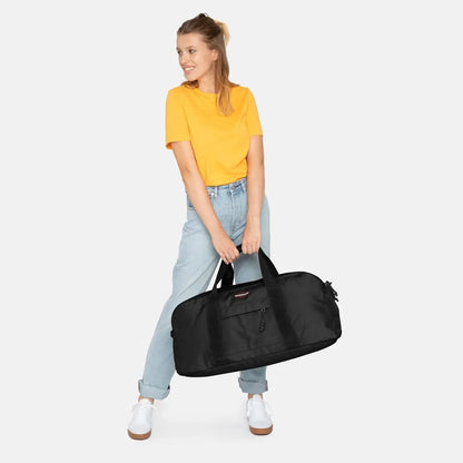 Eastpak Station + - Svart Duffelväska 62cm