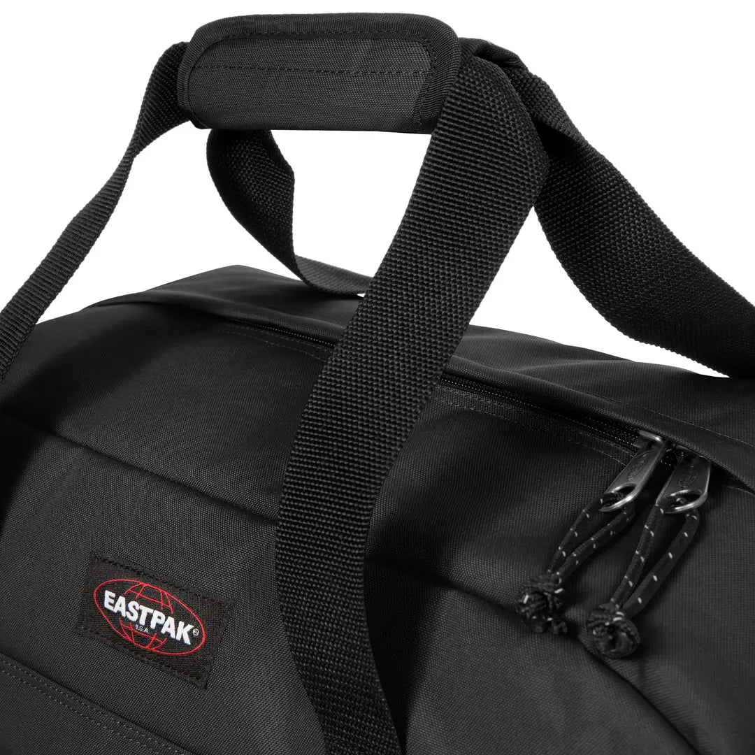 Eastpak Station + - Svart Duffelväska 62cm