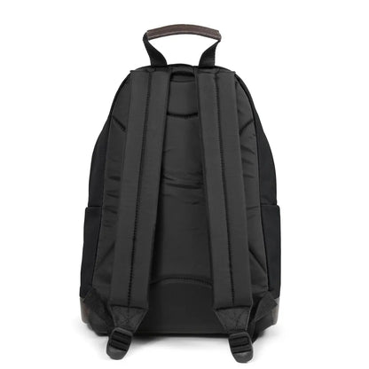 Eastpak Wyoming - Svart Ryggsäck 40cm