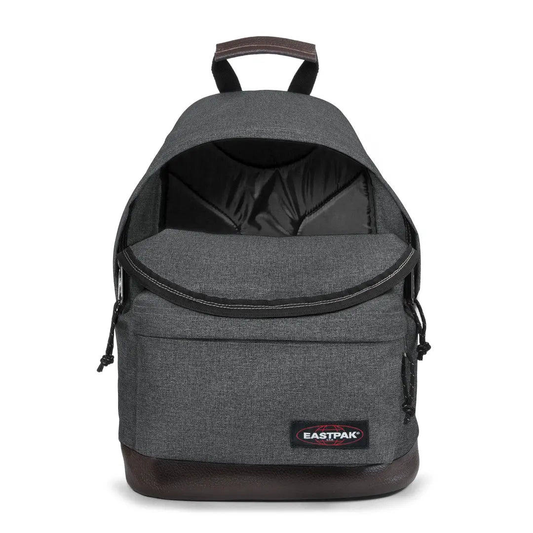 Eastpak Wyoming - Svart Denim Ryggsäck 40cm