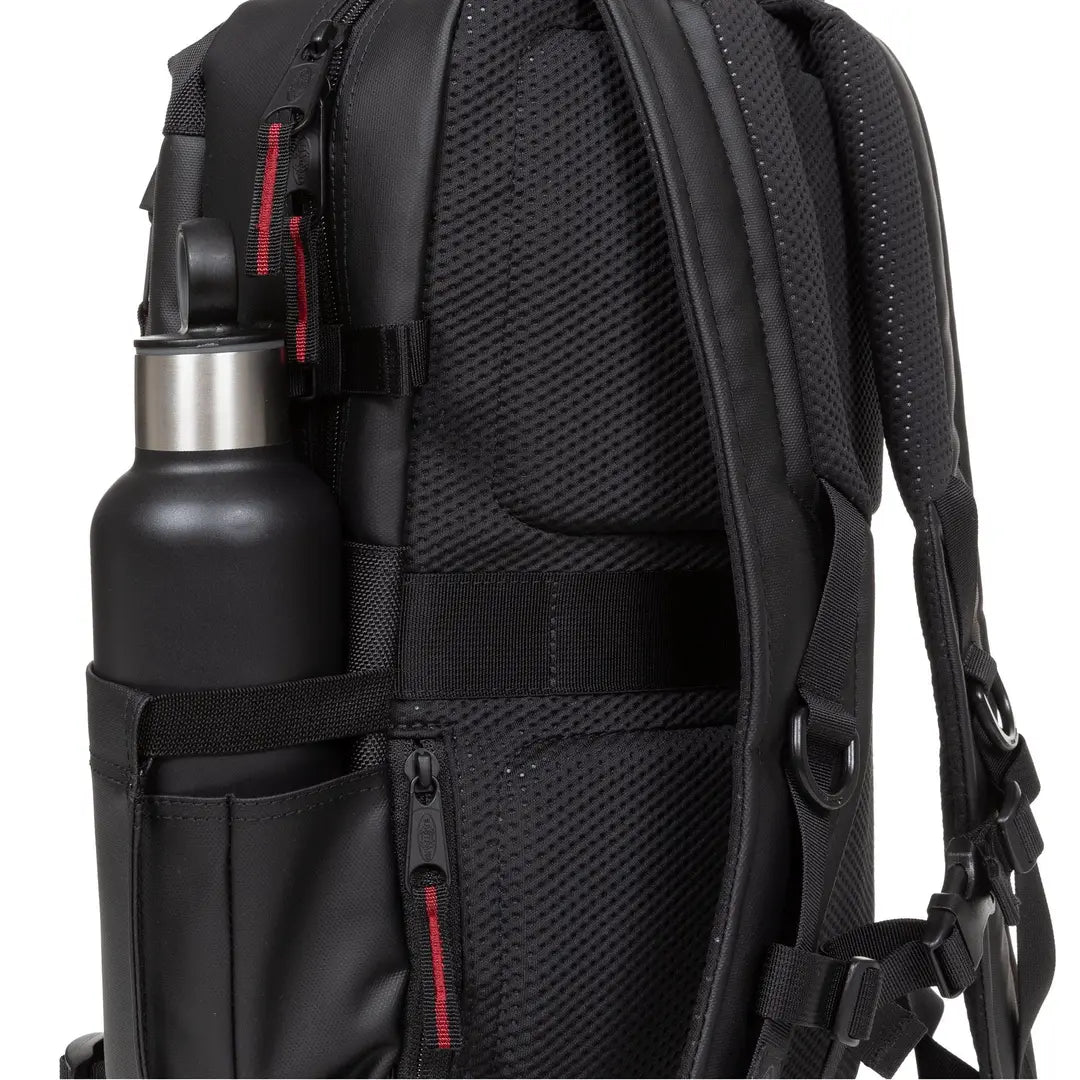 Eastpak Tecum M - Top Svart Ryggsäck 47.5cm