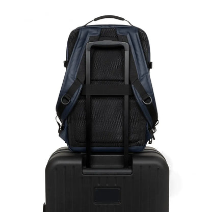 Eastpak Tecum M - Admiral Navy Ryggsäck 47.5cm