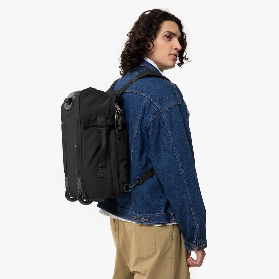 Eastpak Strapson XXS - Svart Kabinväska 43cm