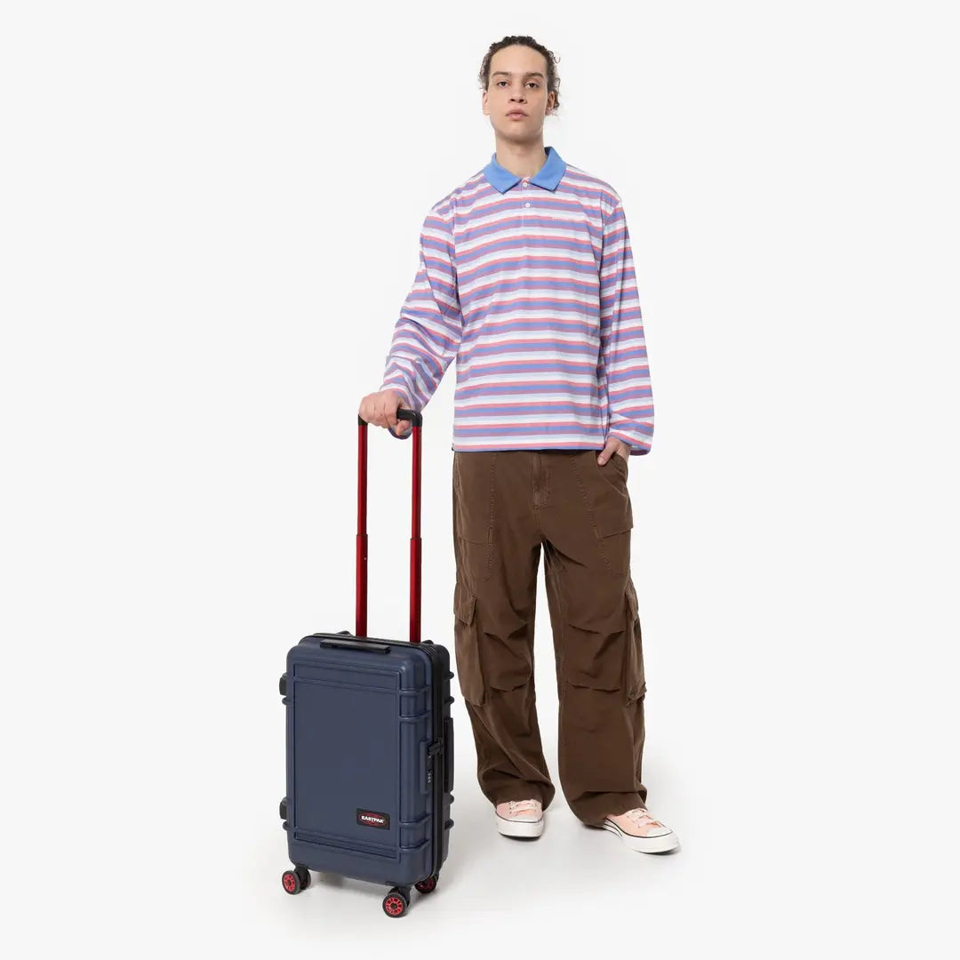 Eastpak Resist'r Zip Cabin - Marin Navy Kabinväska 55cm