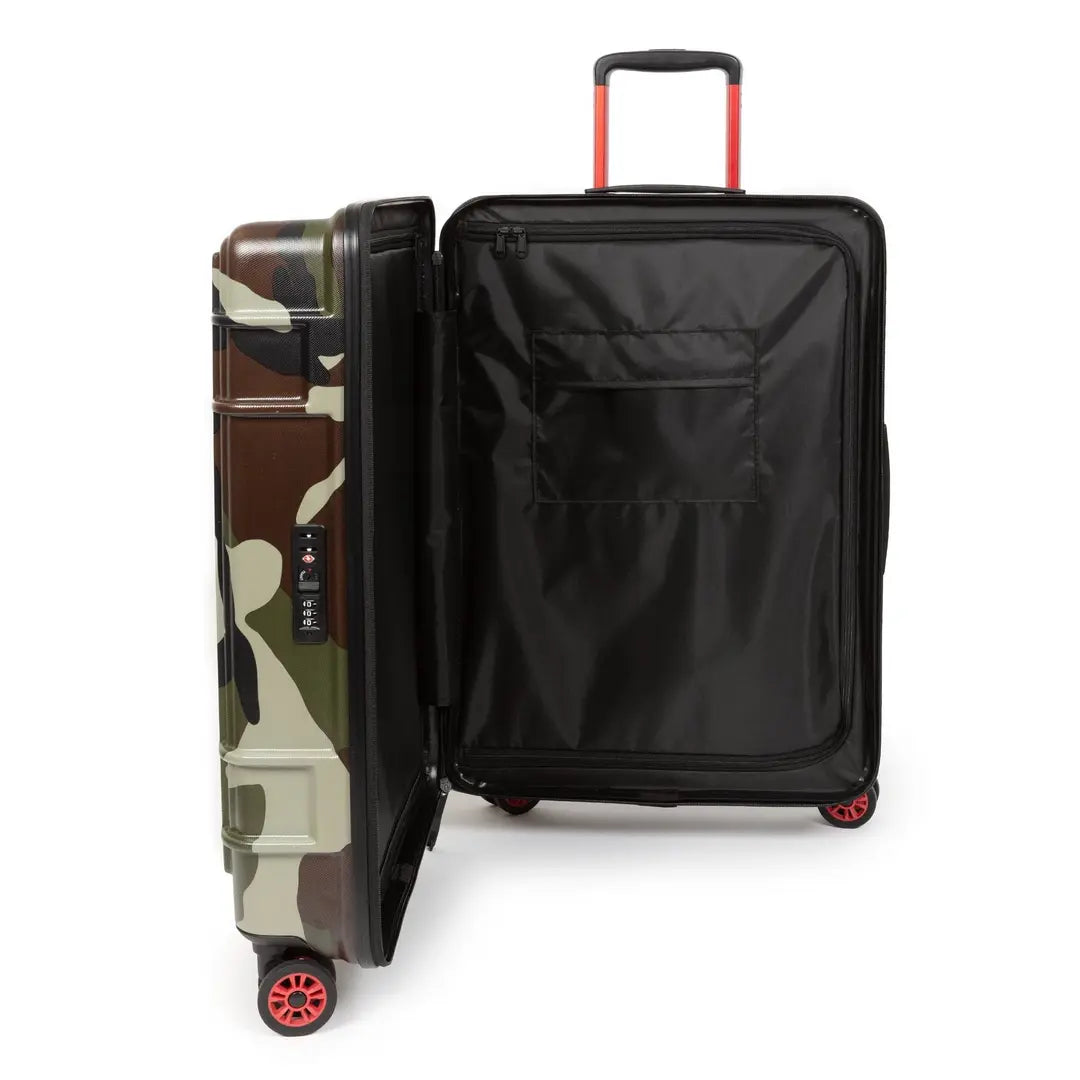 Eastpak Resist'r Zip M - Camo Mellanstor Resväska 68.5cm