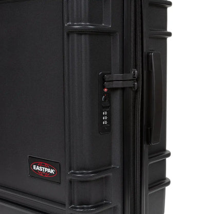 Eastpak Resist'r Zip S - Svart Kabinväska 55cm