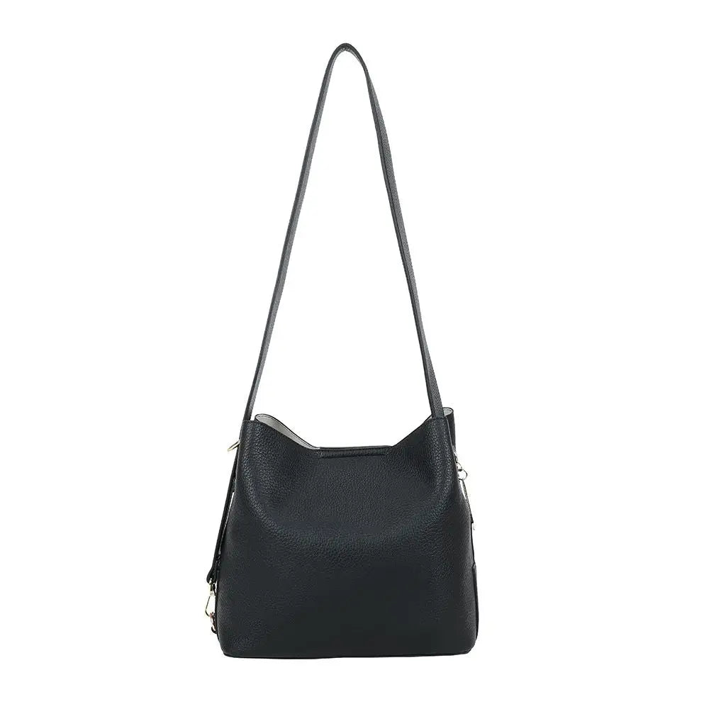 Ulrika Design Bar Zipper - Svart Axelväska 38cm
