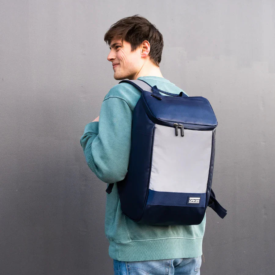 OAK25 Daybag – Marinblå