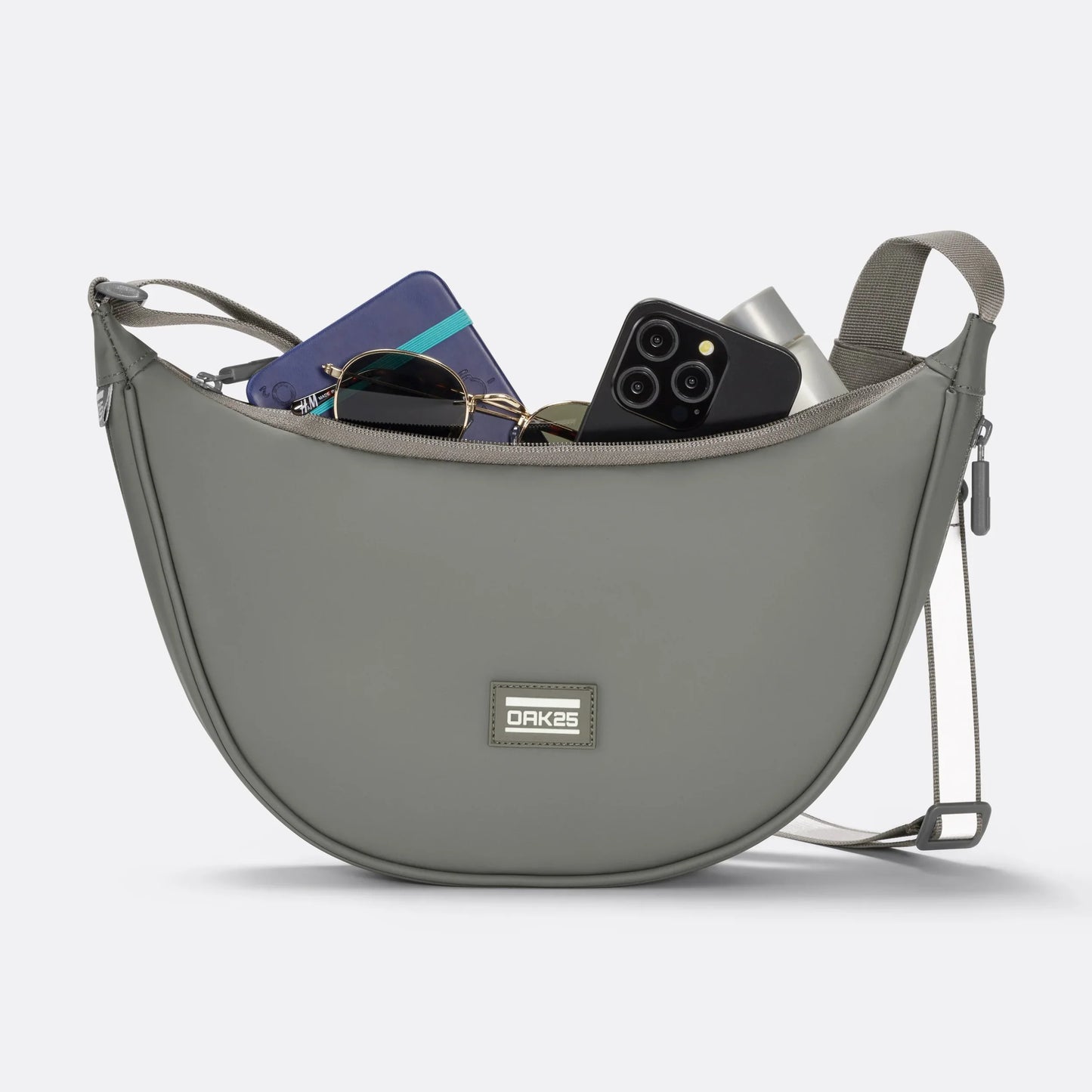 OAK25 Everyday Half Moon Bag – Crossbody-väska