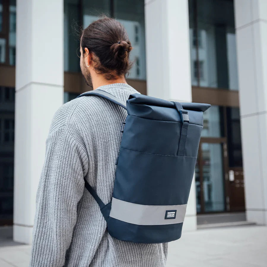 OAK25 Everyday Rolltop – Marinblå