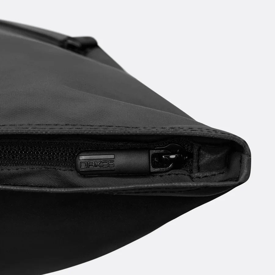 OAK25 Luminite Rolltop Lite – Reflex