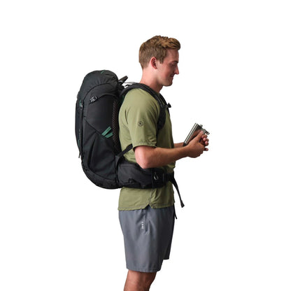 Gregory Stout 35 - Sandstorm