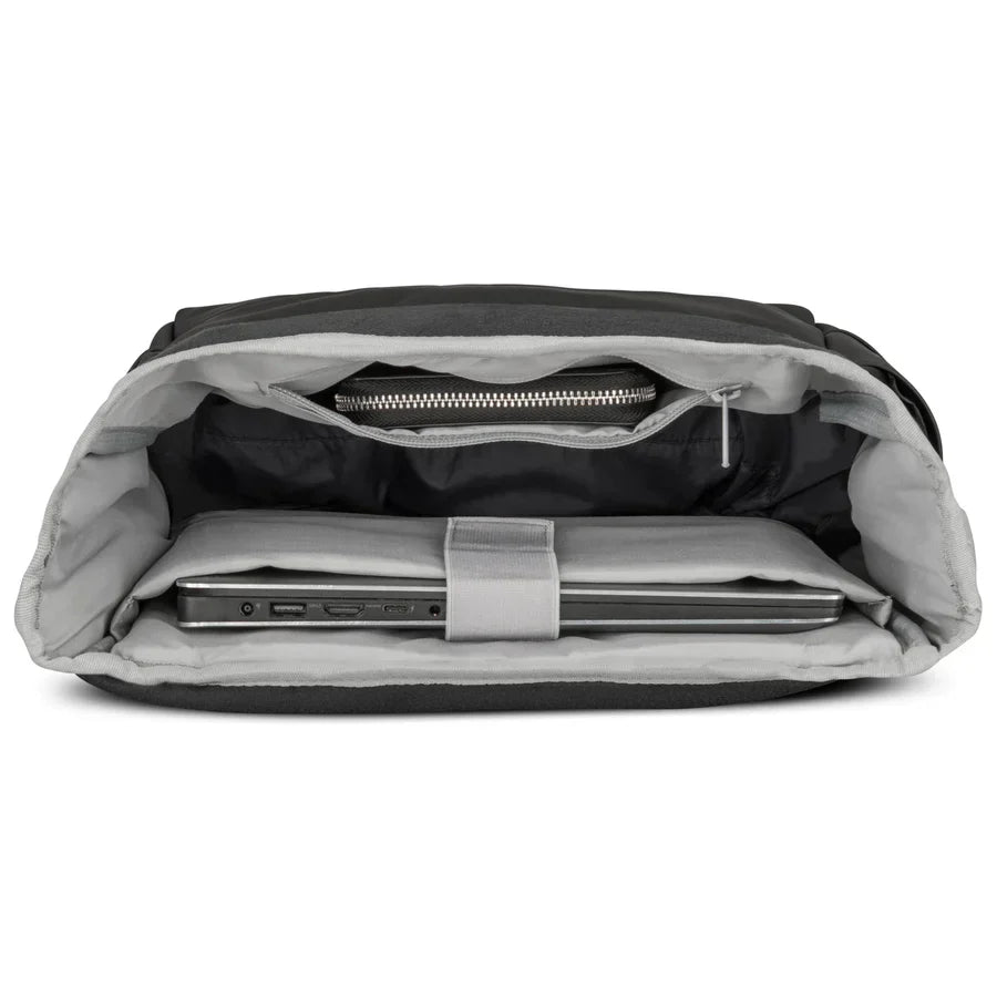 Johnny Urban Harvey rolltop-ryggsäck medium 16" – Svart
