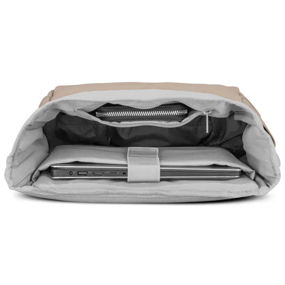 Johnny Urban Harvey rolltop-ryggsäck medium 16" – Beige