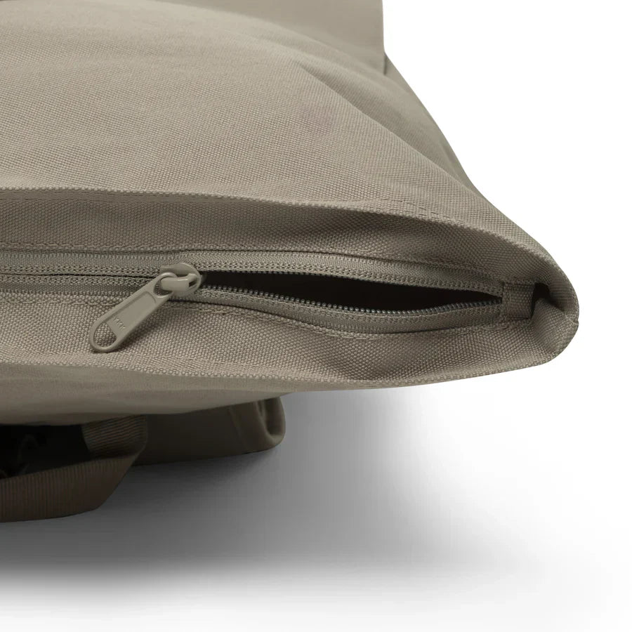 Johnny Urban Allen Rolltop Large 16" - Ökengrå