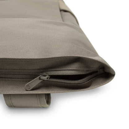 Johnny Urban Allen Rolltop Medium 16 tum – Ökengrå