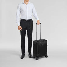 Victorinox Werks Traveler 7.0 Global Carry-On Kabinväska 55cm - Svart