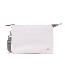 Roka London Carnaby Crossbodyväska 25cm – Transcendent Pink