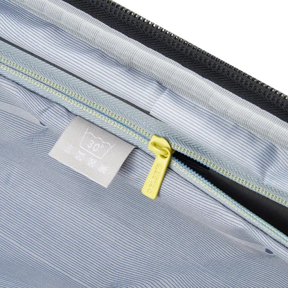 Delsey Shadow 5.0 - Svart Stor resväska 76cm