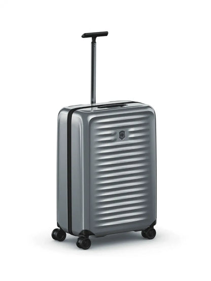 Victorinox Airox 69cm - Mellanstor Silver