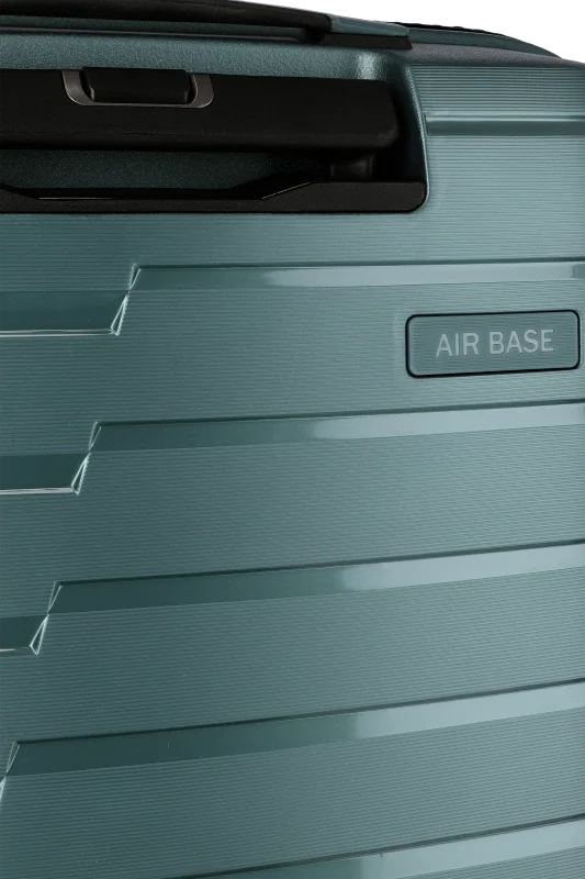 Travelite Air Base stor resväska 77cm Ice blue